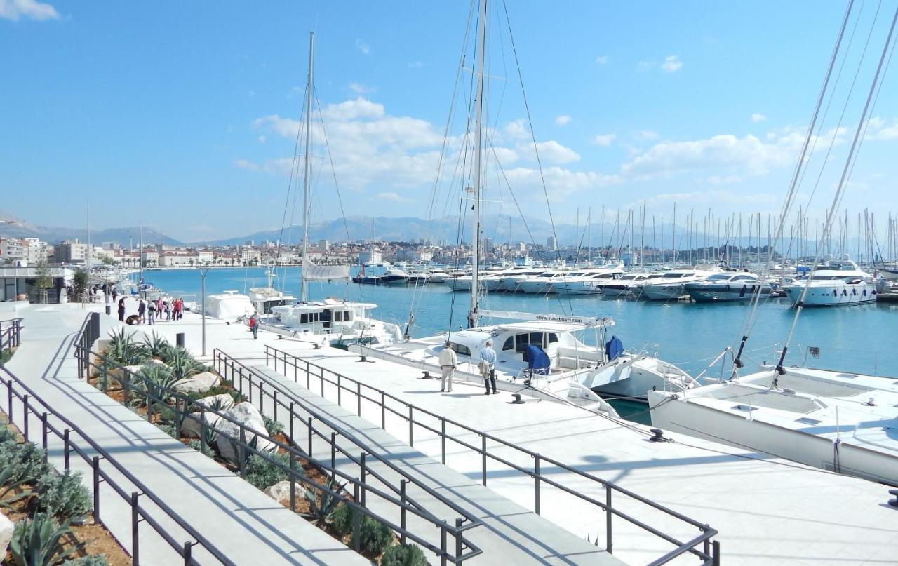 Modern Apt With Terrace 4 Min Walk To The Beach Split Luaran gambar