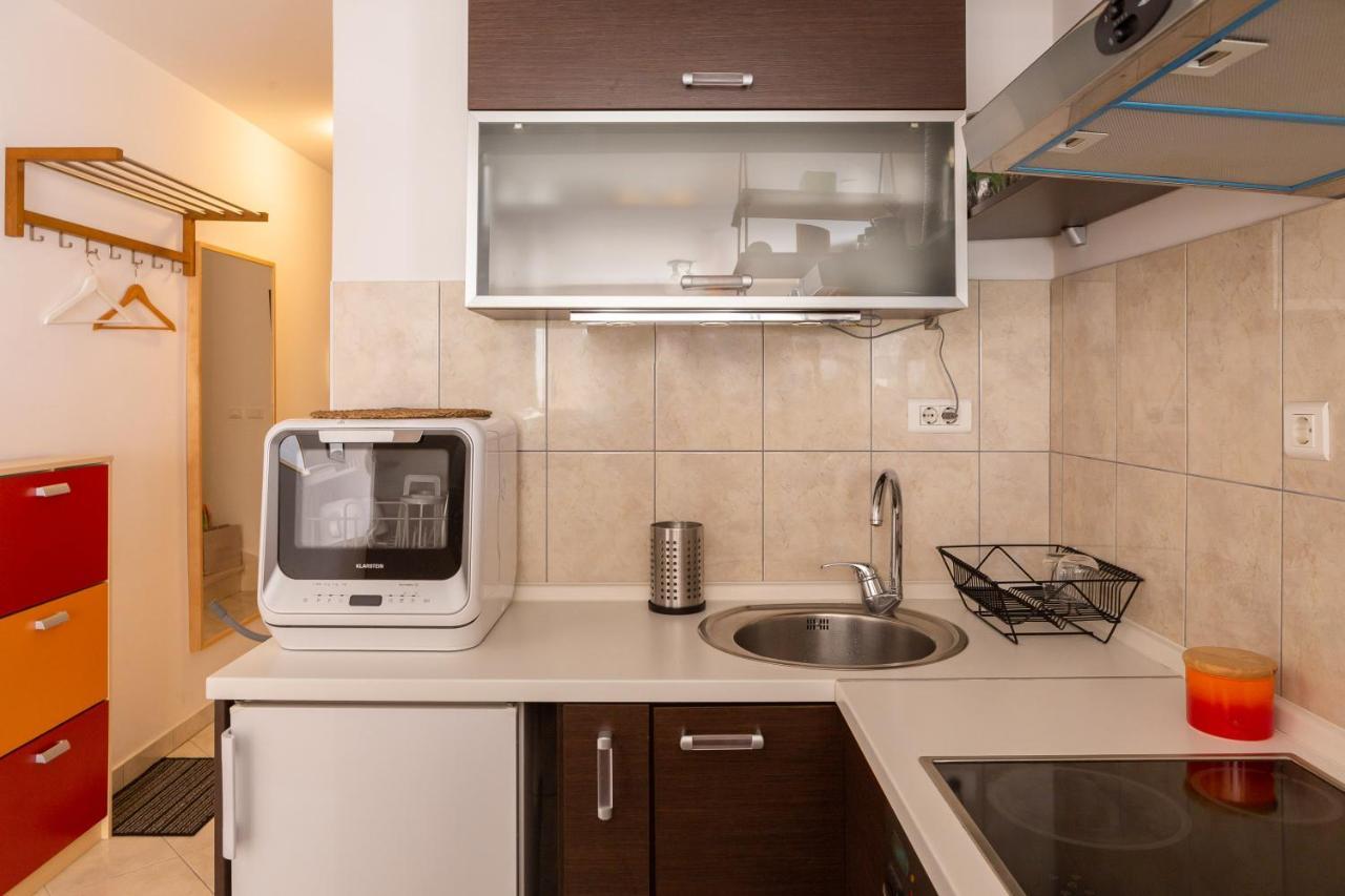Modern Apt With Terrace 4 Min Walk To The Beach Split Luaran gambar